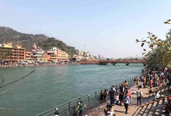 Moments from the Ganga 4